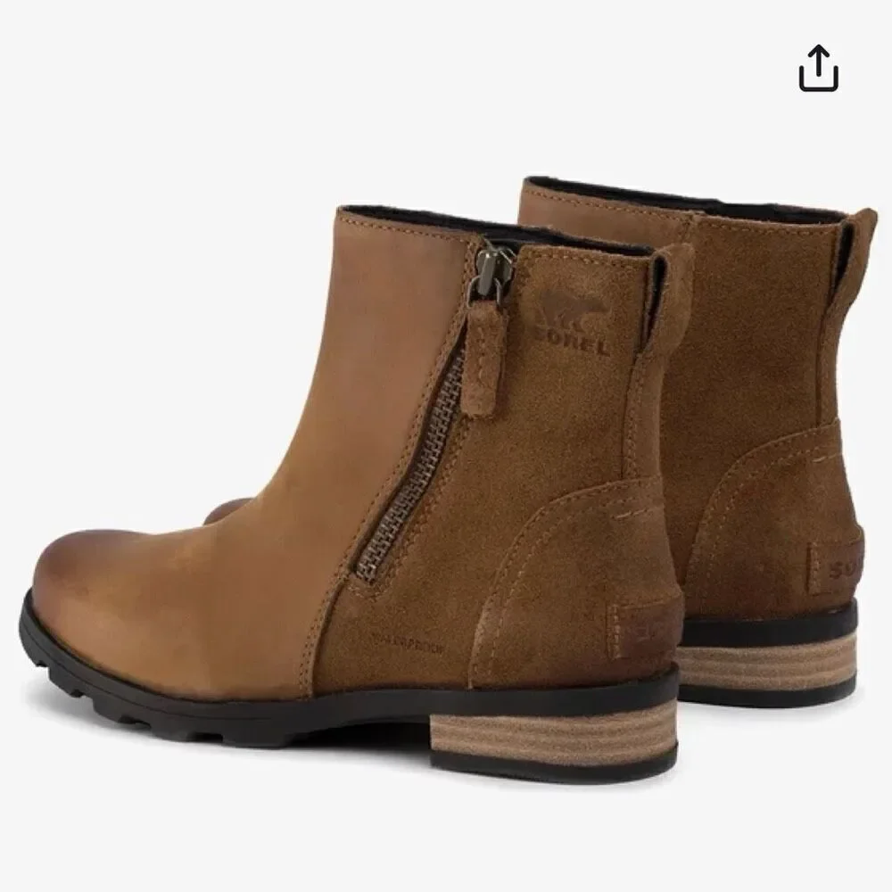 Sorel brown leather Chelsea boots size 6